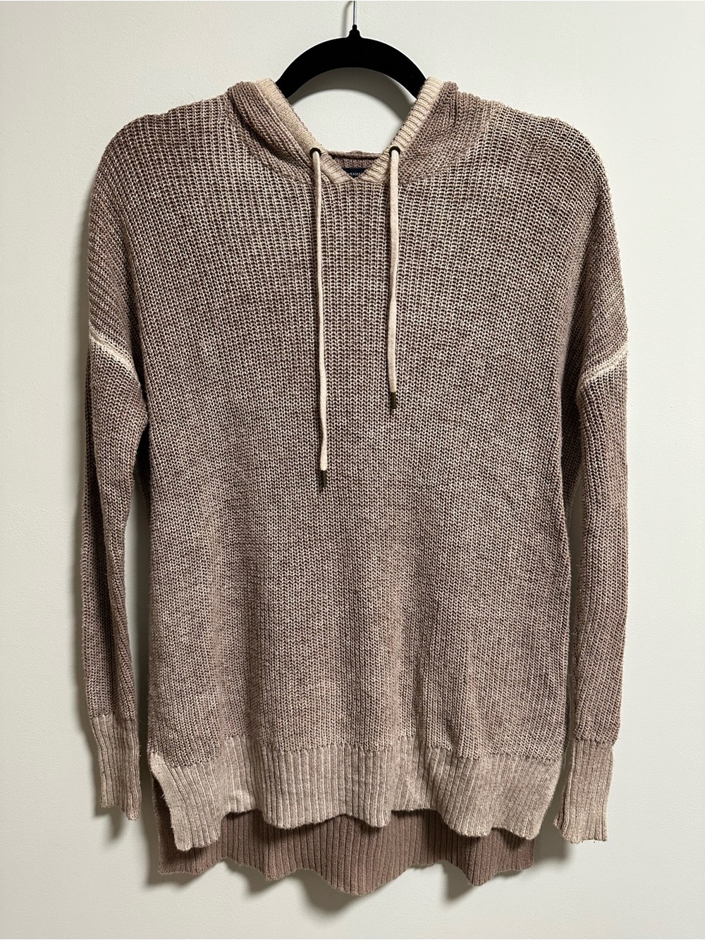 American Eagle pink/beige knit hoodie